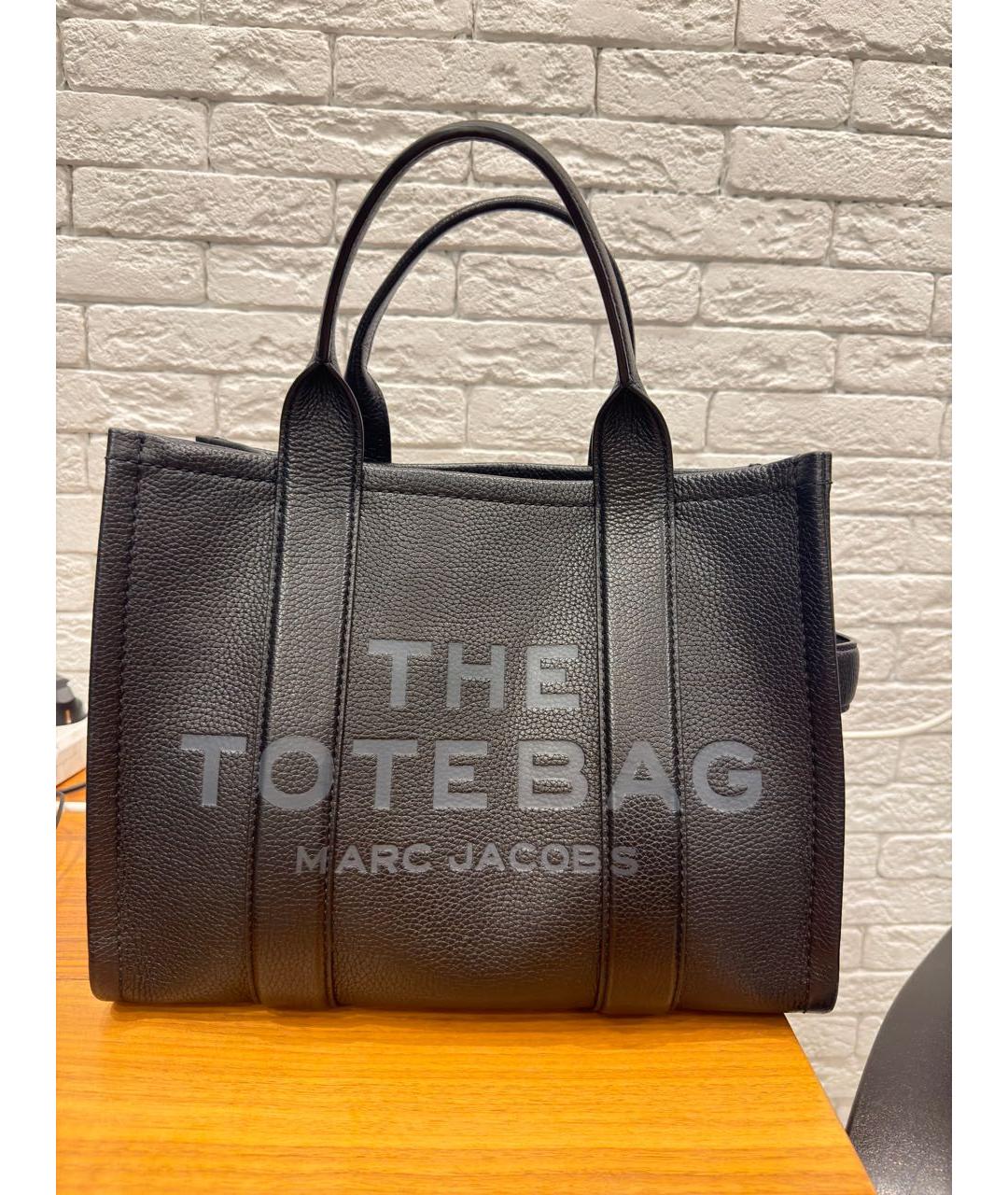 MARC JACOBS Черная кожаная сумка тоут, фото 5