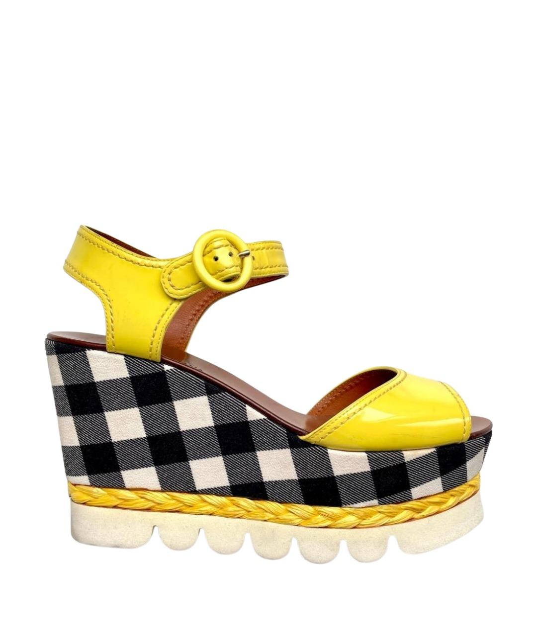 DOLCE&GABBANA Желтые босоножки из лакированной кожи, фото 1