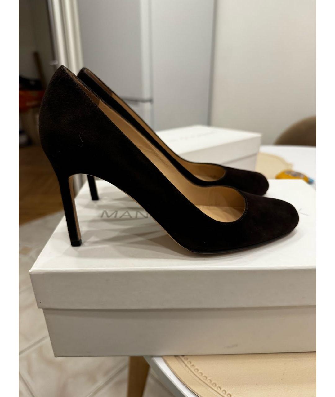 MANOLO BLAHNIK Коричневые замшевые туфли, фото 5