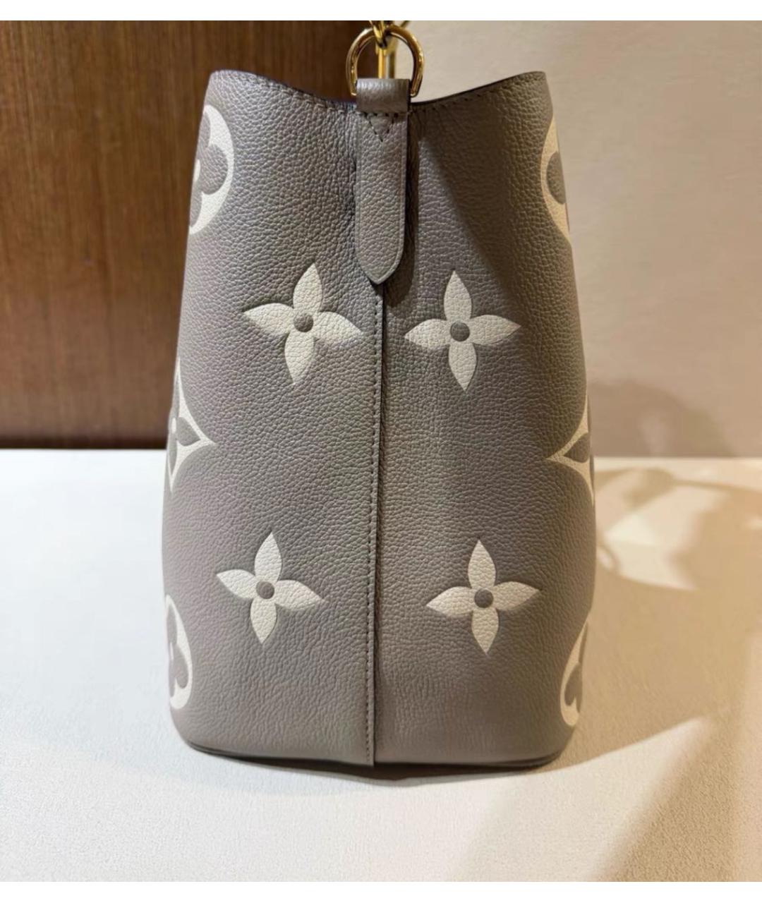 LOUIS VUITTON Бежевая кожаная сумка с короткими ручками, фото 5