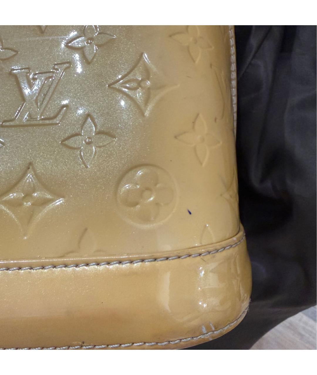 LOUIS VUITTON Горчичная сумка с короткими ручками из лакированной кожи, фото 5