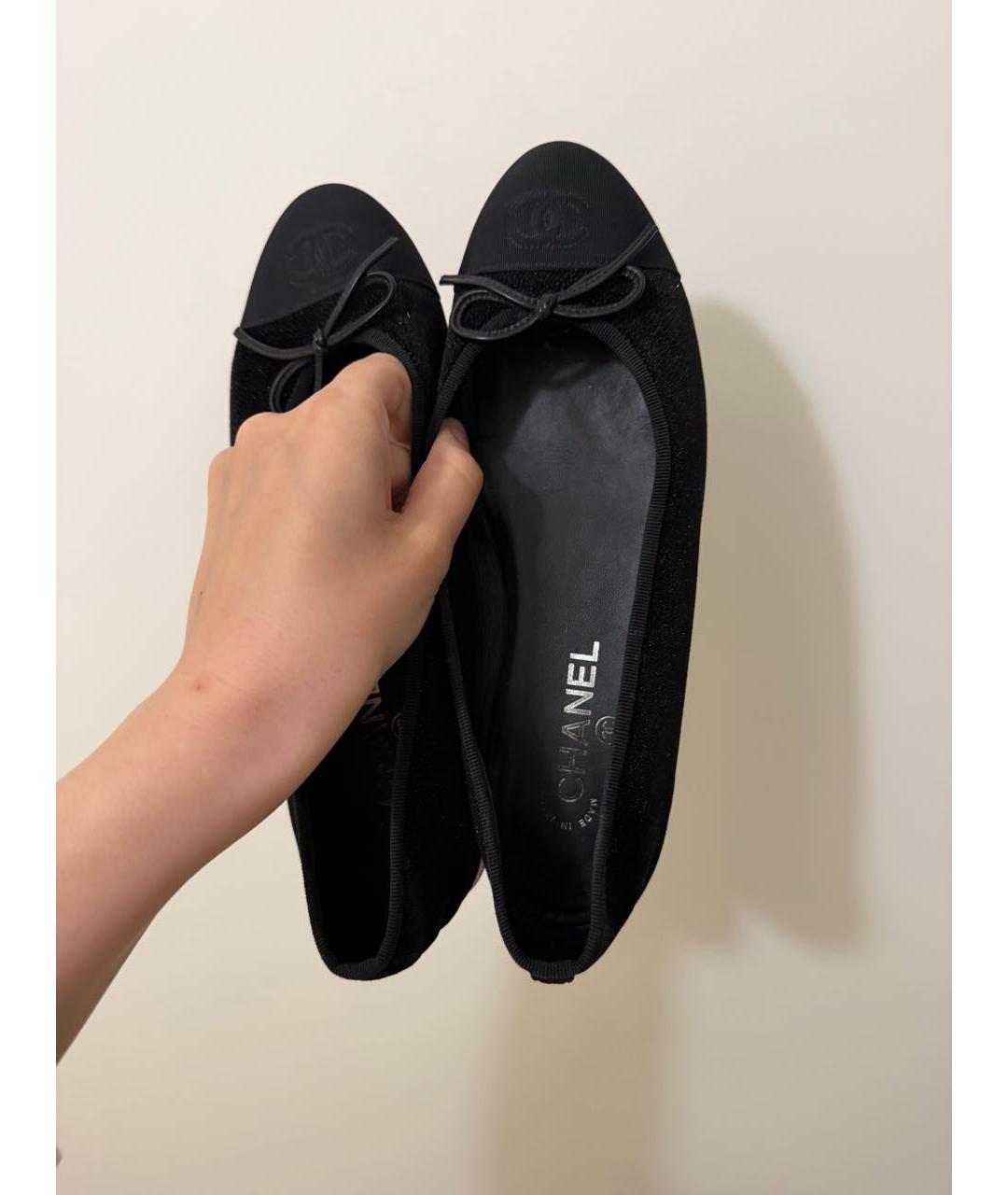 CHANEL Черные текстильные балетки, фото 3