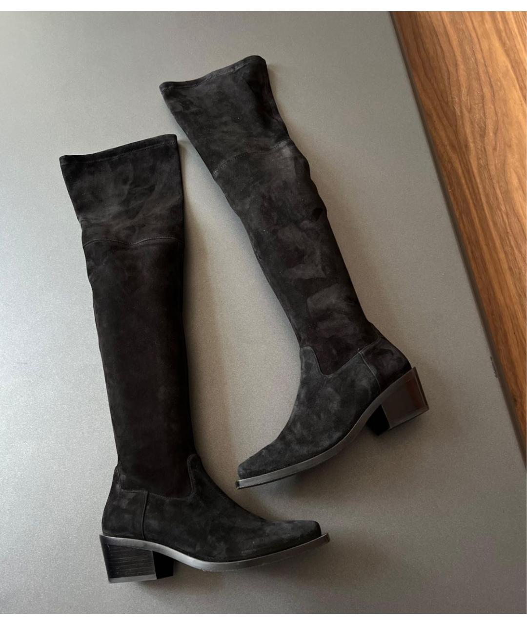 STUART WEITZMAN Черные замшевые сапоги, фото 9