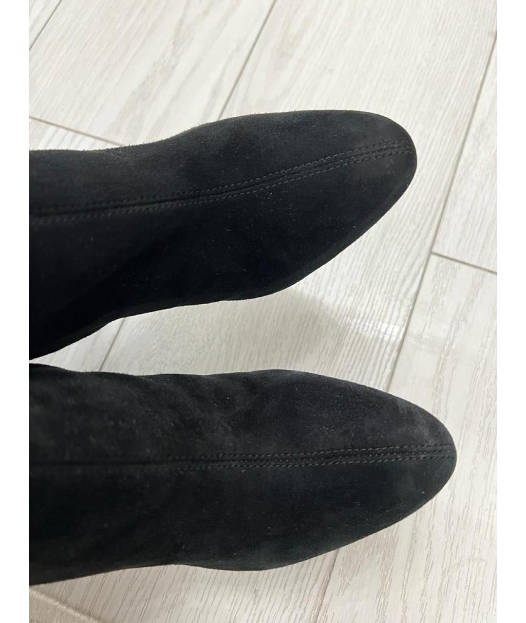 STUART WEITZMAN Черные замшевые сапоги, фото 4