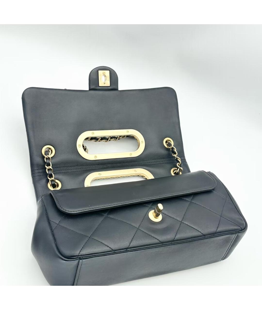 CHANEL Черная кожаная сумка с короткими ручками, фото 5