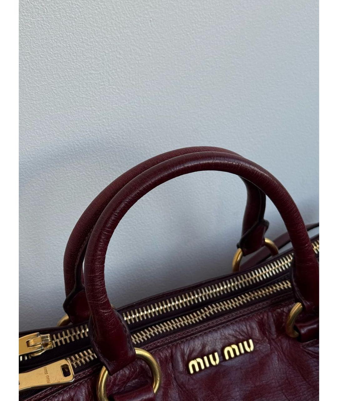 MIU MIU Бордовая кожаная сумка через плечо, фото 4