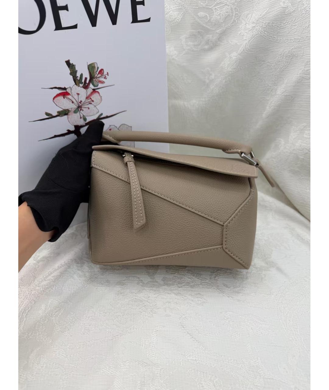LOEWE Бежевая кожаная сумка через плечо, фото 2