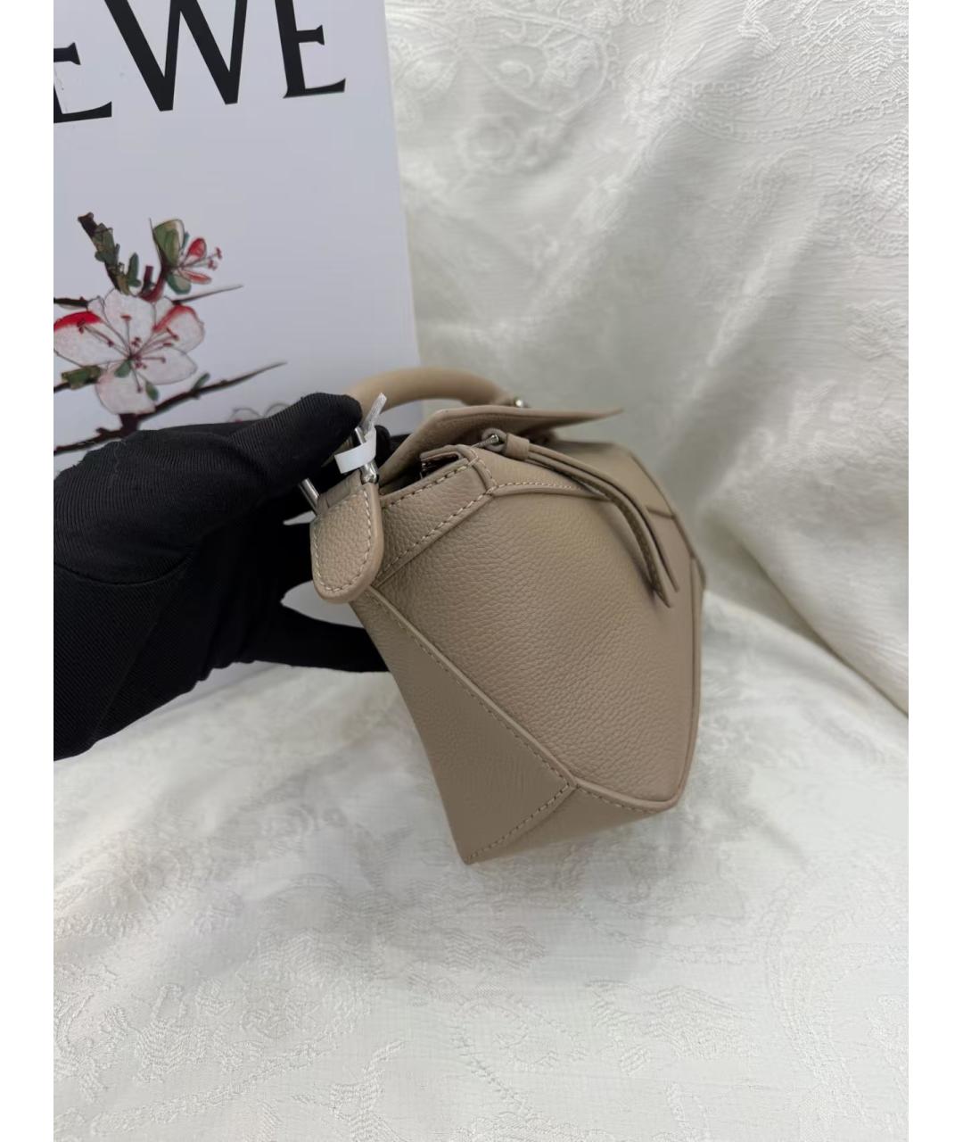 LOEWE Бежевая кожаная сумка через плечо, фото 4