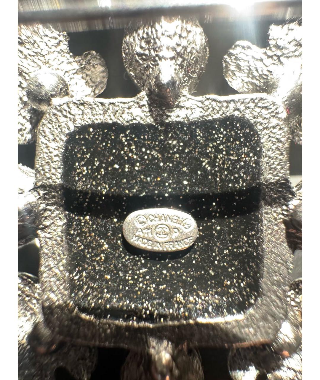 CHANEL Черная металлическая булавка / брошь, фото 4