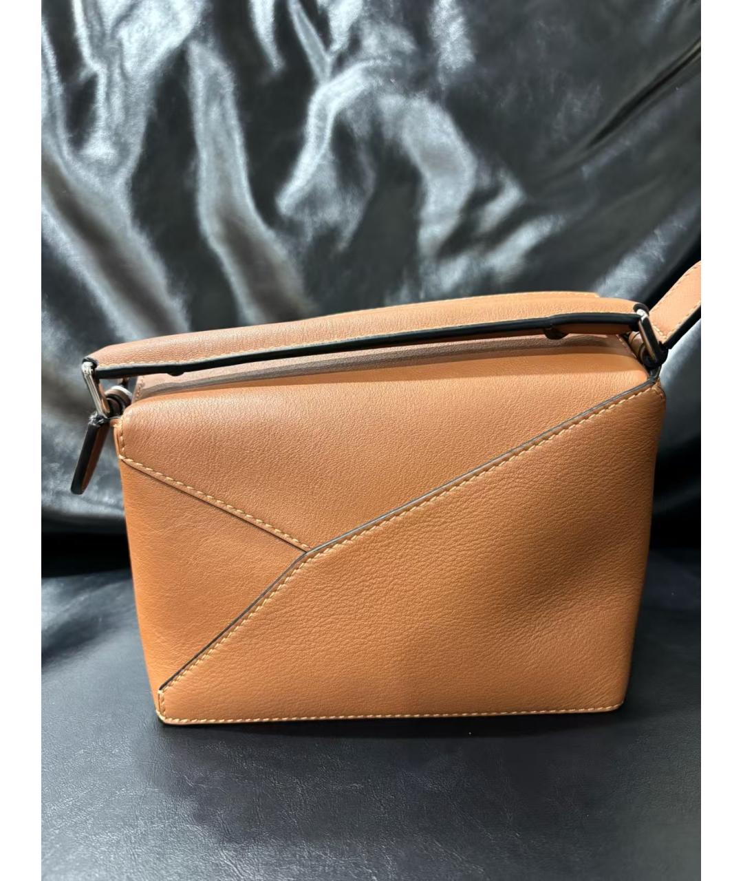 LOEWE Коричневая кожаная сумка через плечо, фото 2