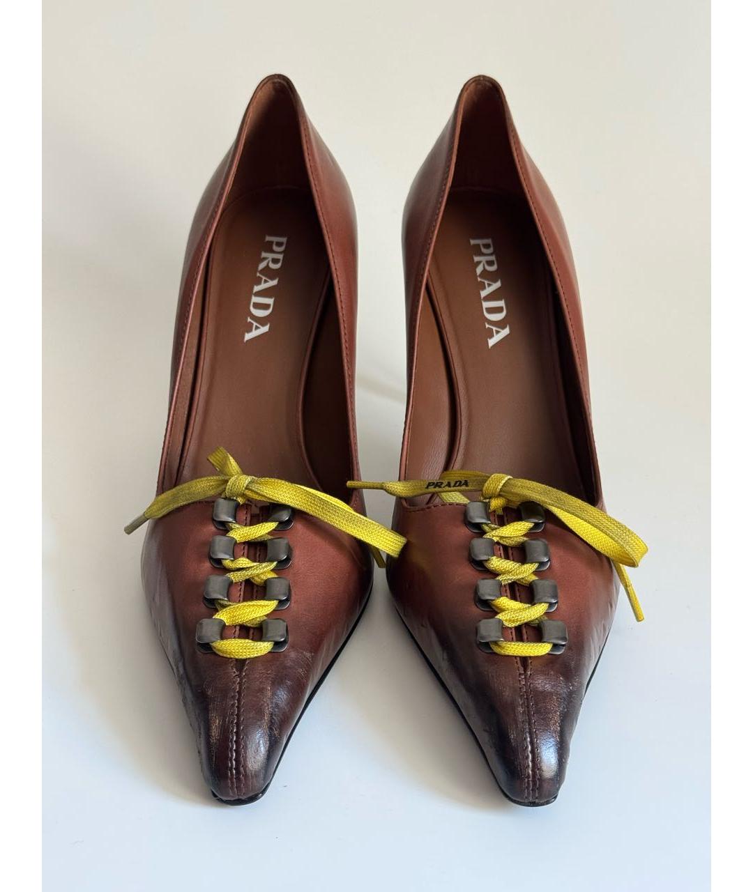 PRADA Коричневые кожаные туфли, фото 2