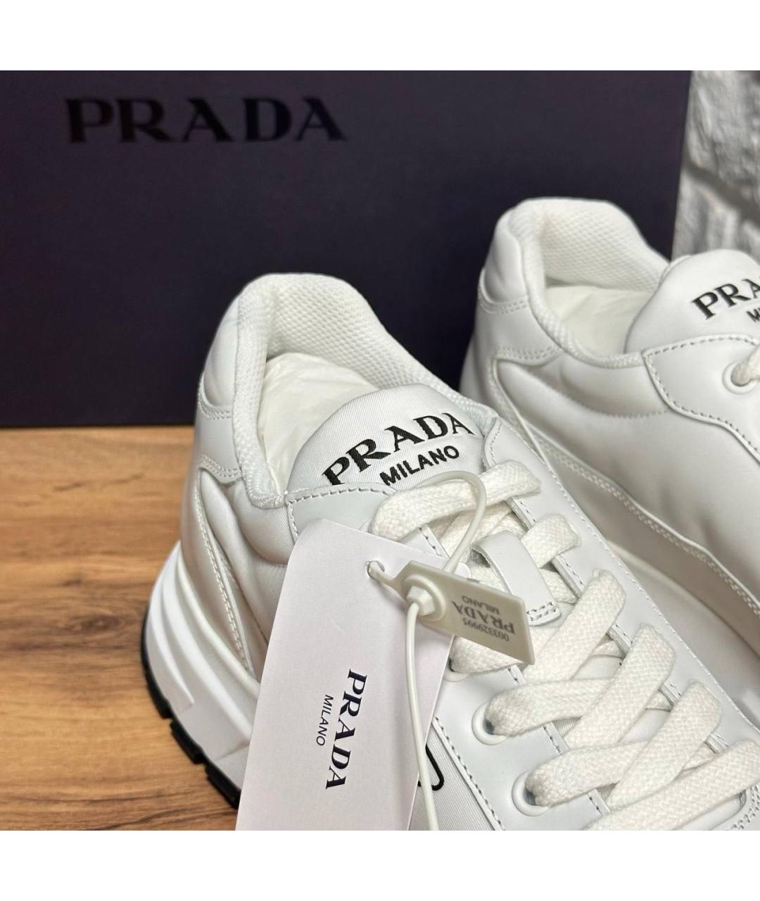 PRADA Белые кожаные кроссовки, фото 3
