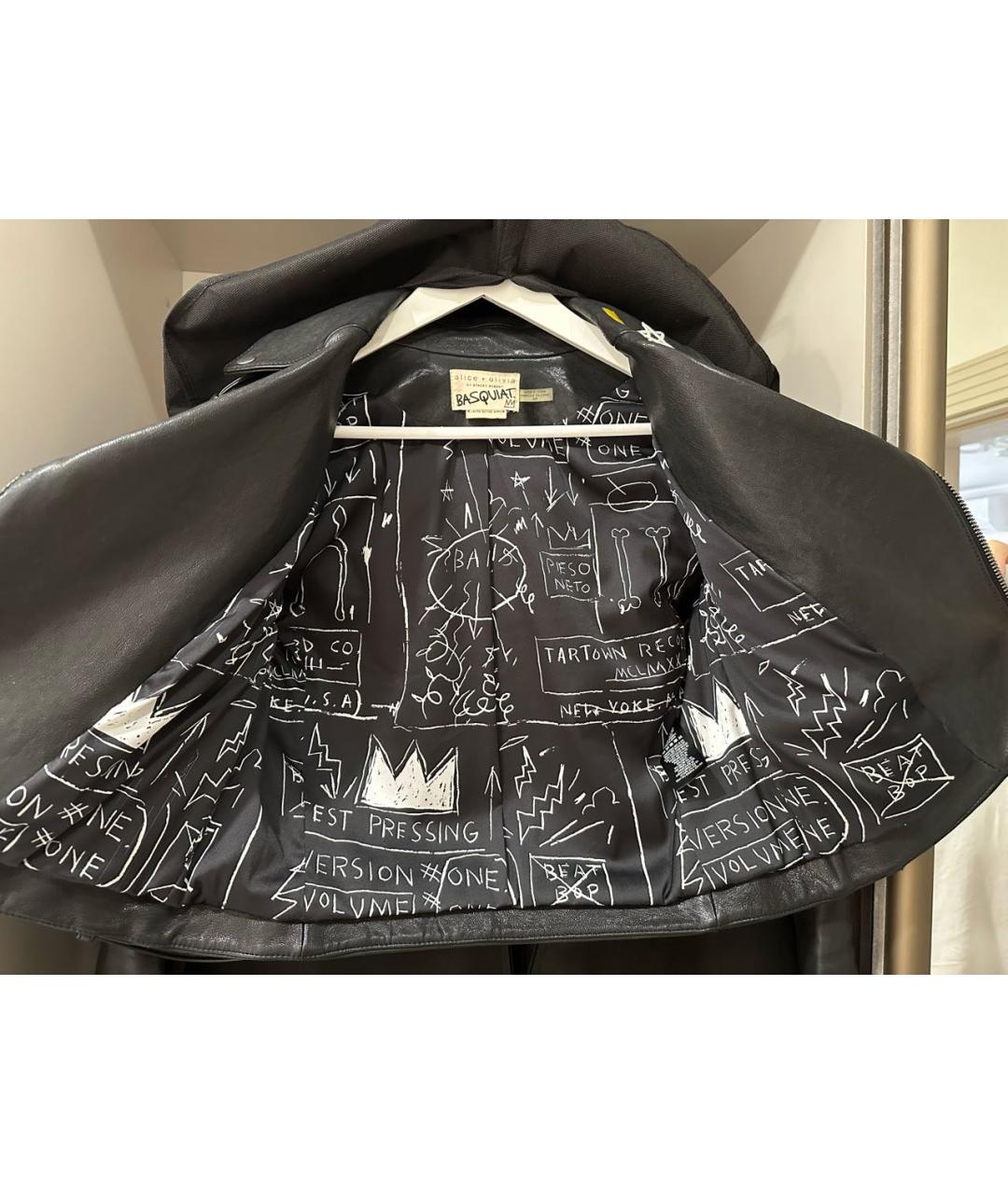 ALICE+OLIVIA Черная кожаная куртка, фото 4