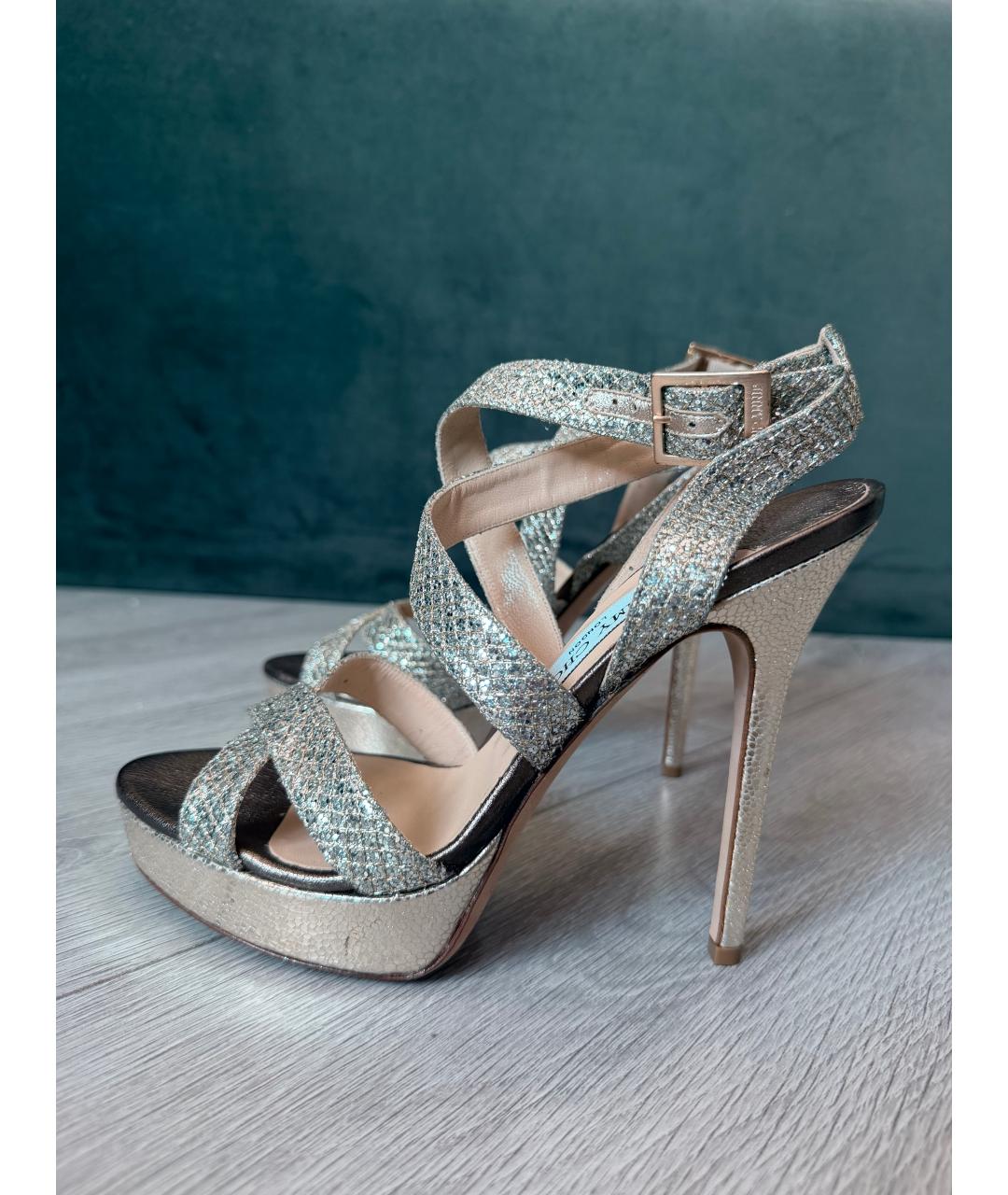 JIMMY CHOO Серебряные кожаные босоножки, фото 9