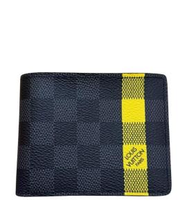 LOUIS VUITTON Кошелек