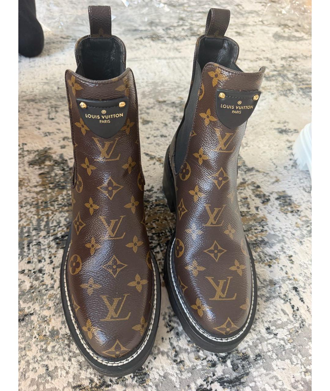 LOUIS VUITTON Коричневые кожаные ботинки, фото 2