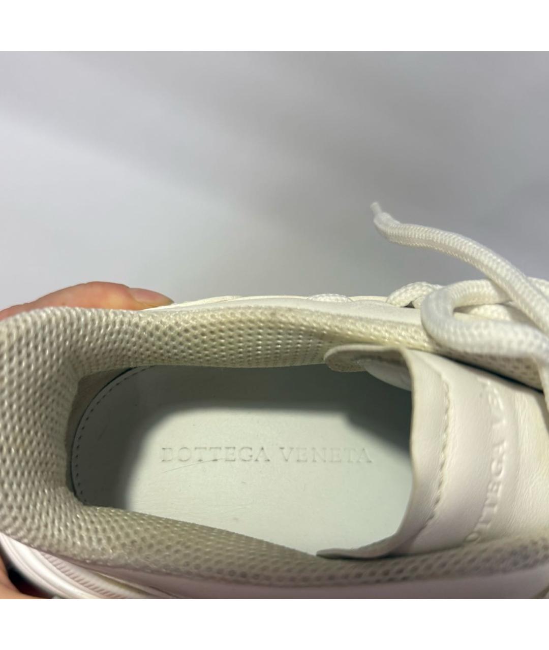 BOTTEGA VENETA Белые кожаные кроссовки, фото 3