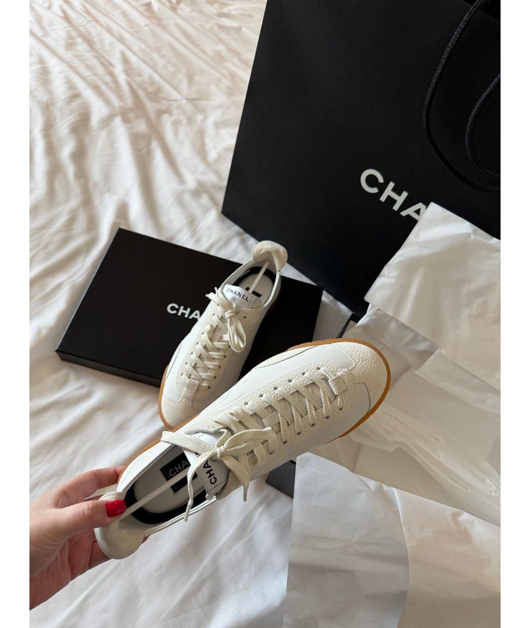 CHANEL Белые кожаные кеды, фото 7