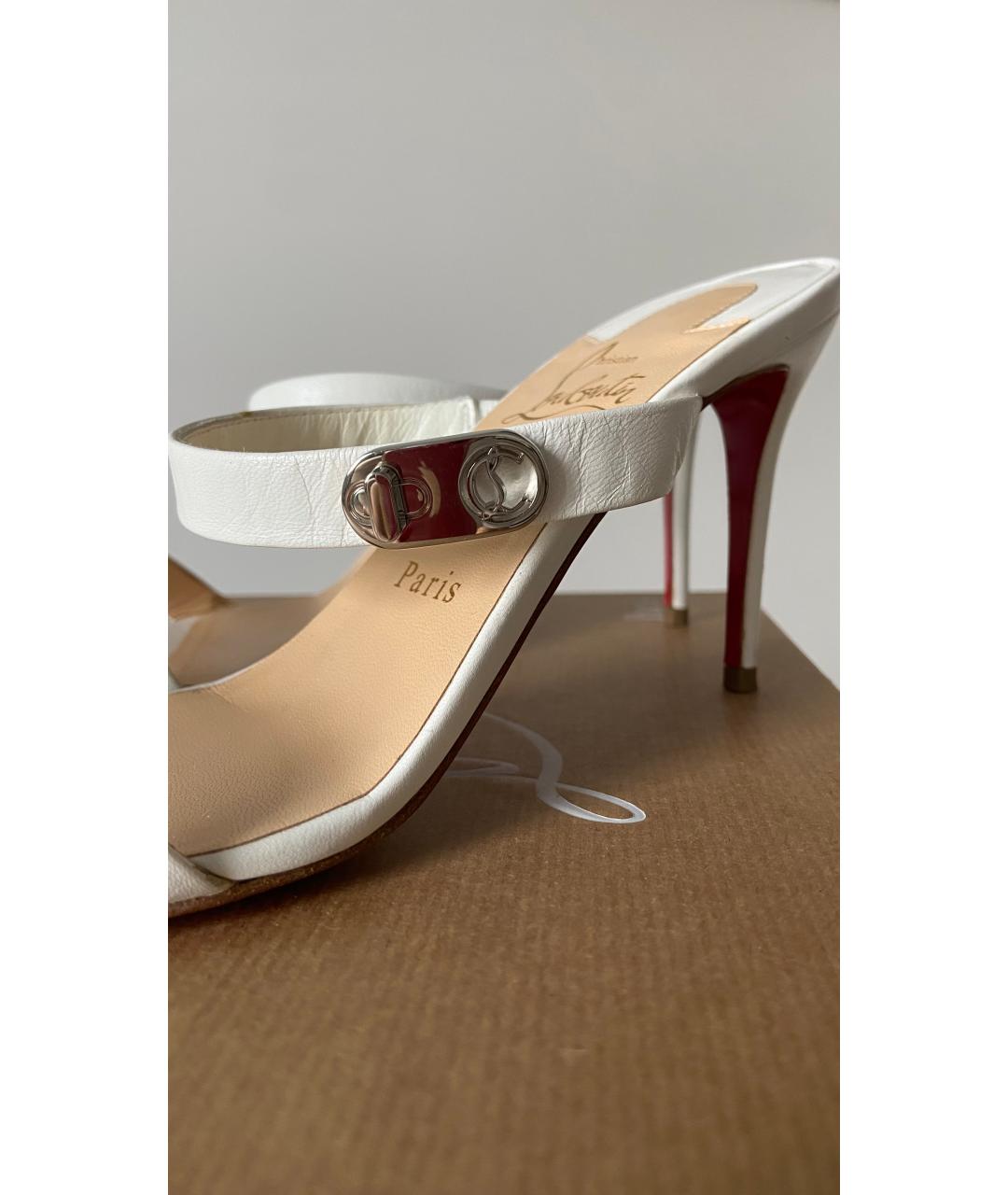 CHRISTIAN LOUBOUTIN Белые кожаные босоножки, фото 5