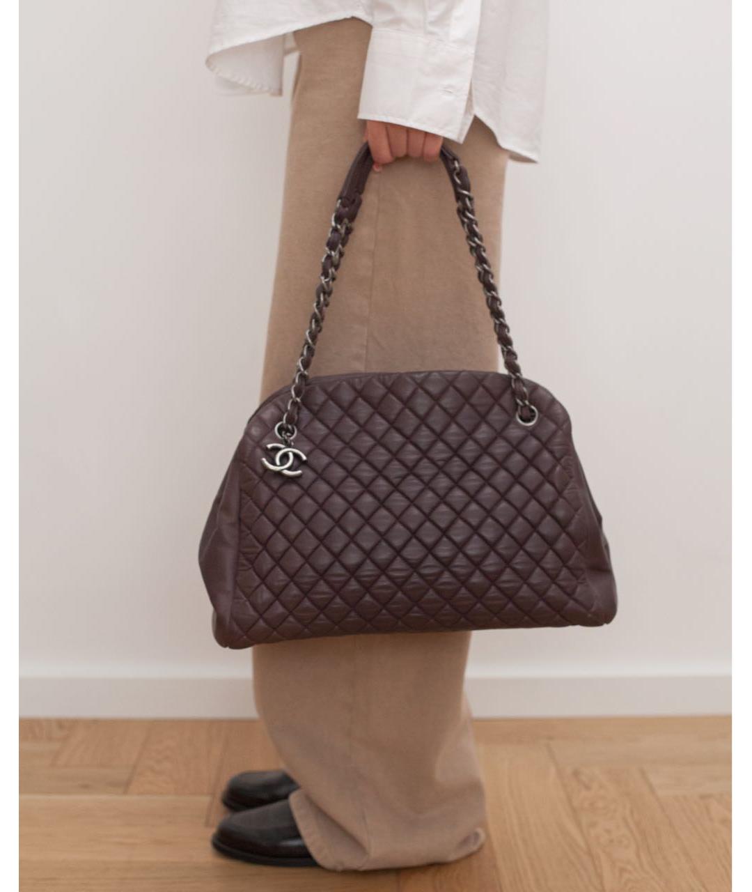 CHANEL Коричневая кожаная сумка через плечо, фото 3