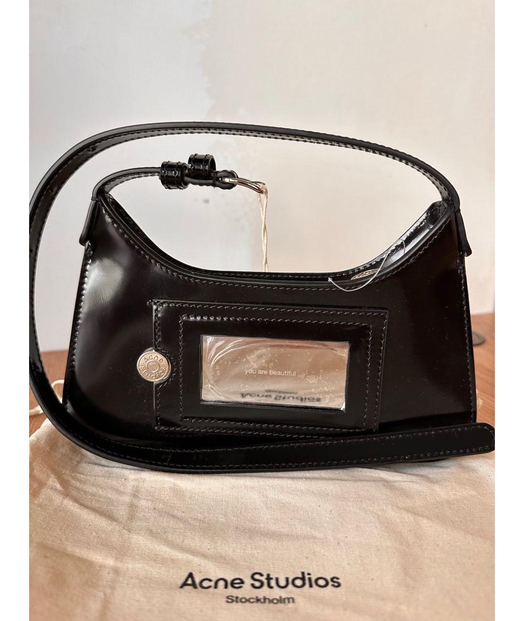ACNE STUDIOS Черная сумка через плечо из лакированной кожи, фото 3