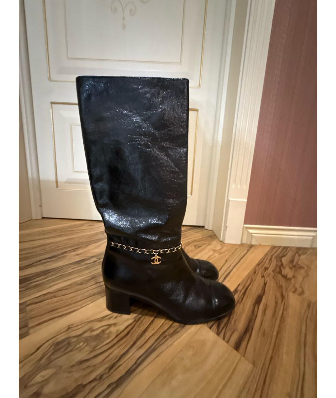 CHANEL Черные кожаные сапоги, фото 6