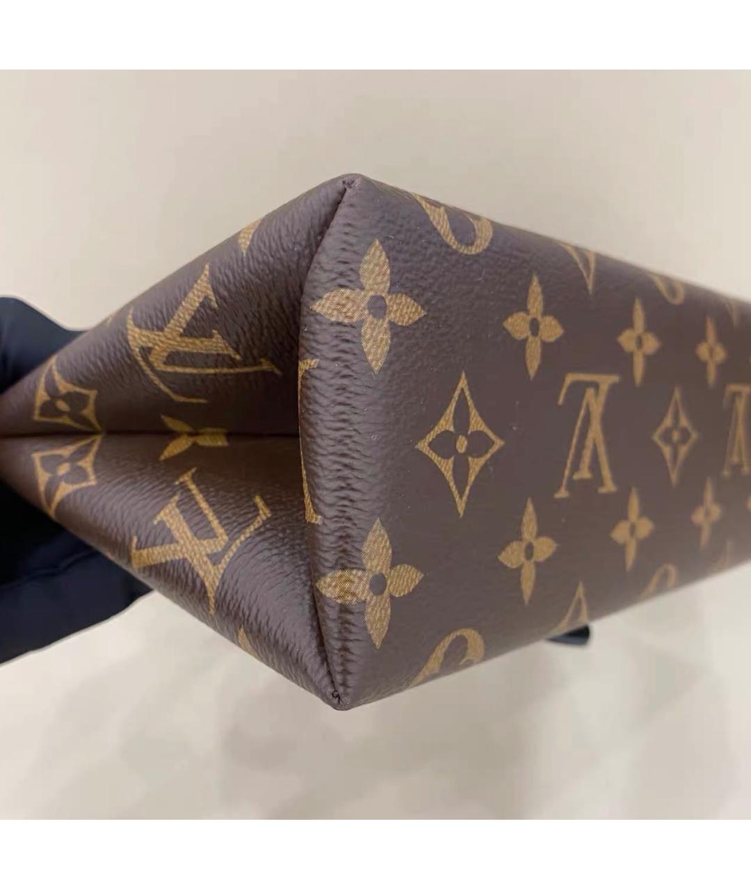 LOUIS VUITTON Черная кожаная сумка через плечо, фото 7