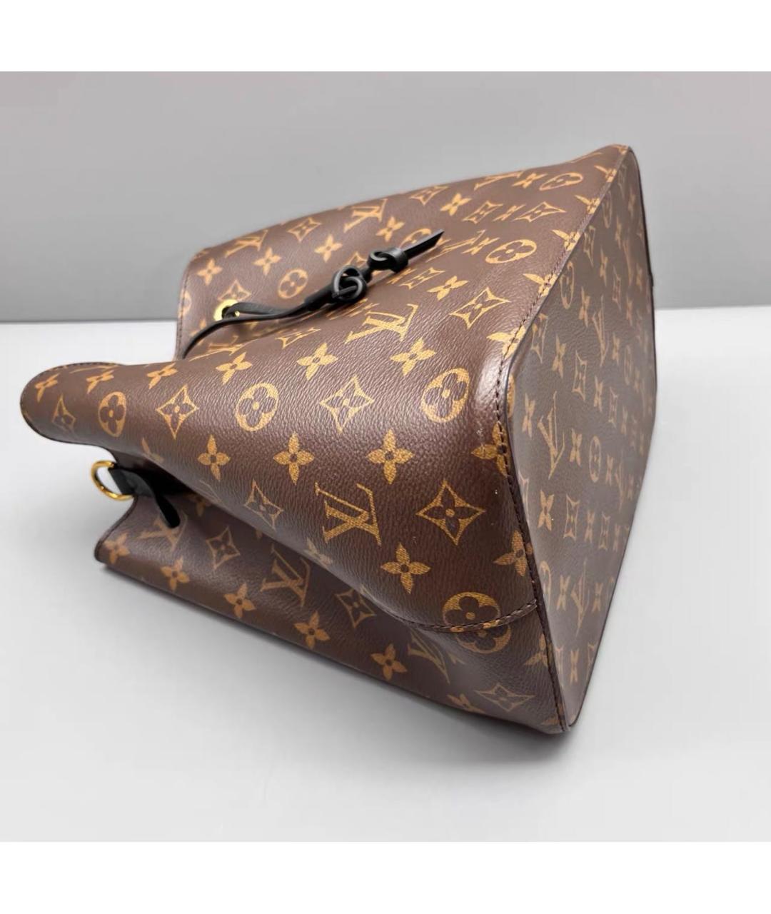 LOUIS VUITTON Черная сумка тоут из канвы, фото 4