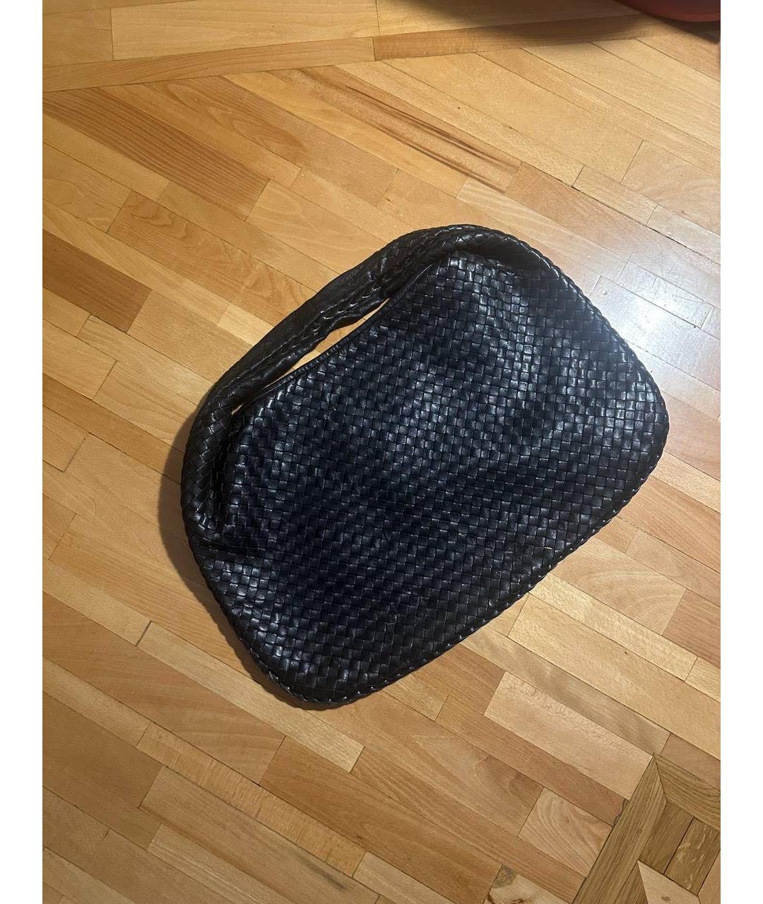 BOTTEGA VENETA Черная кожаная сумка через плечо, фото 4