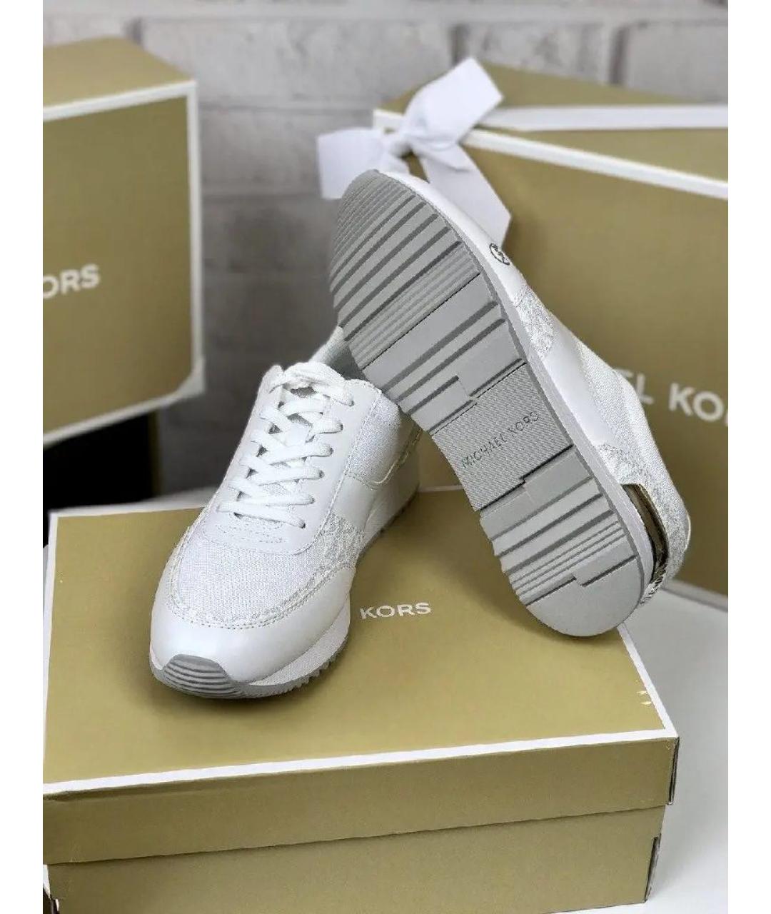 MICHAEL KORS Белые кожаные кроссовки, фото 6