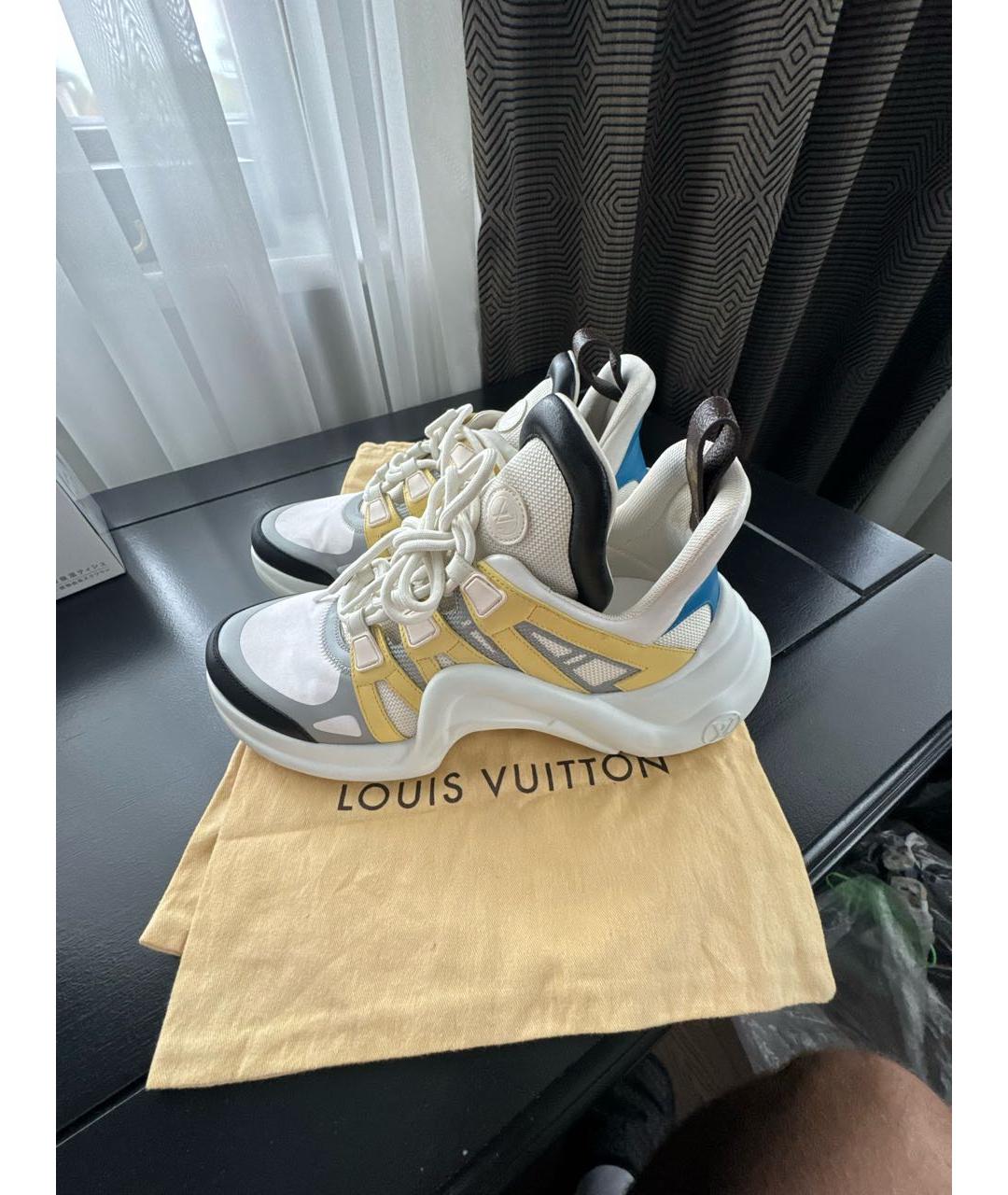 LOUIS VUITTON Белые кожаные кроссовки, фото 5