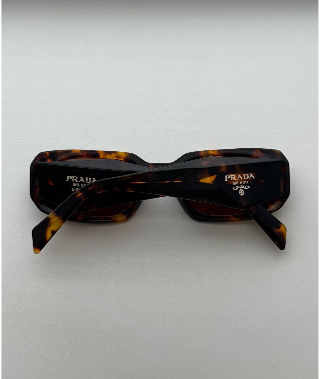 PRADA Коричневые пластиковые солнцезащитные очки, фото 3