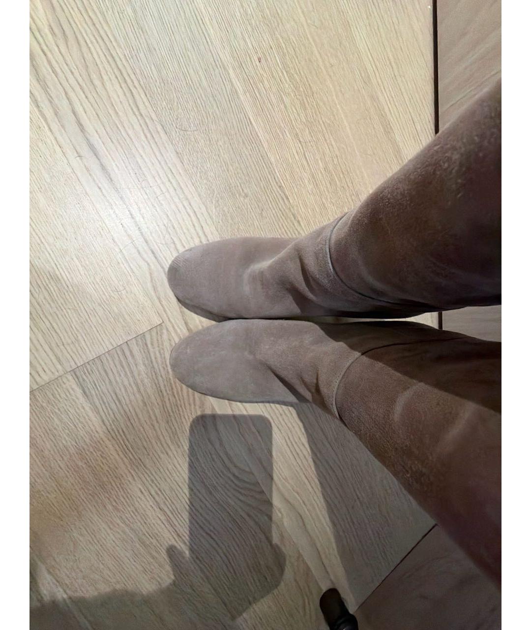GIANVITO ROSSI Бежевые замшевые ботфорты, фото 3