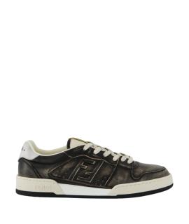 FENDI Низкие кроссовки / кеды