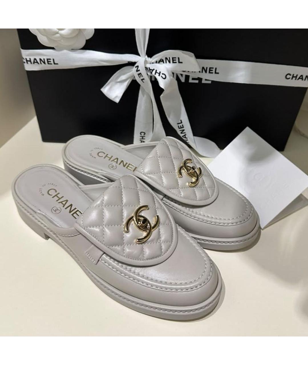 CHANEL Серые кожаные сабо, фото 9