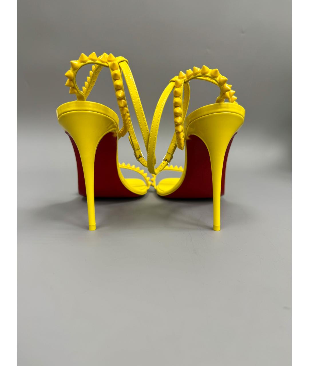 CHRISTIAN LOUBOUTIN Желтые кожаные босоножки, фото 4