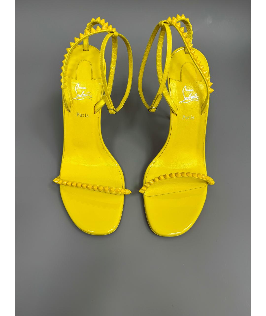 CHRISTIAN LOUBOUTIN Желтые кожаные босоножки, фото 6
