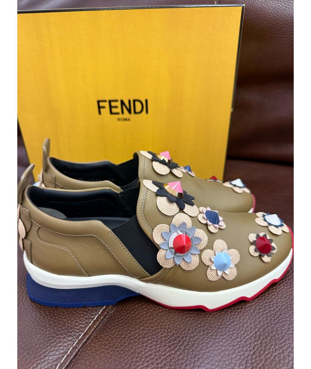FENDI Хаки кожаные лоферы, фото 3