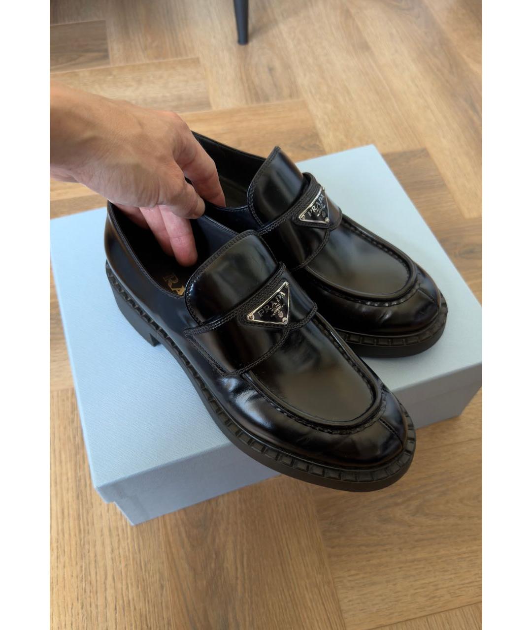 PRADA Черные кожаные лоферы, фото 4