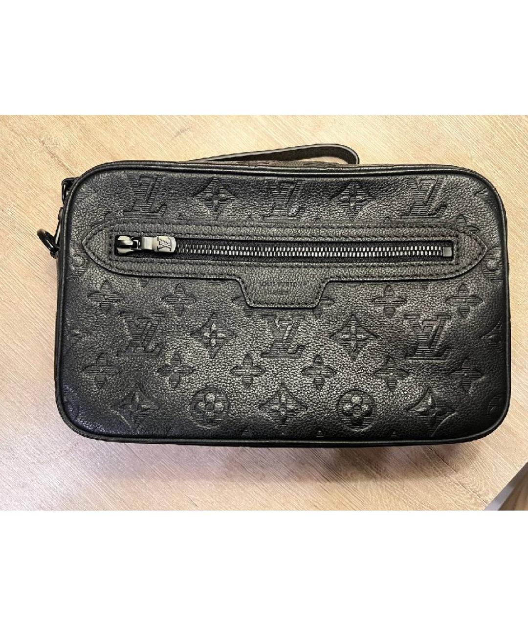 LOUIS VUITTON Черная кожаная барсетка, фото 8