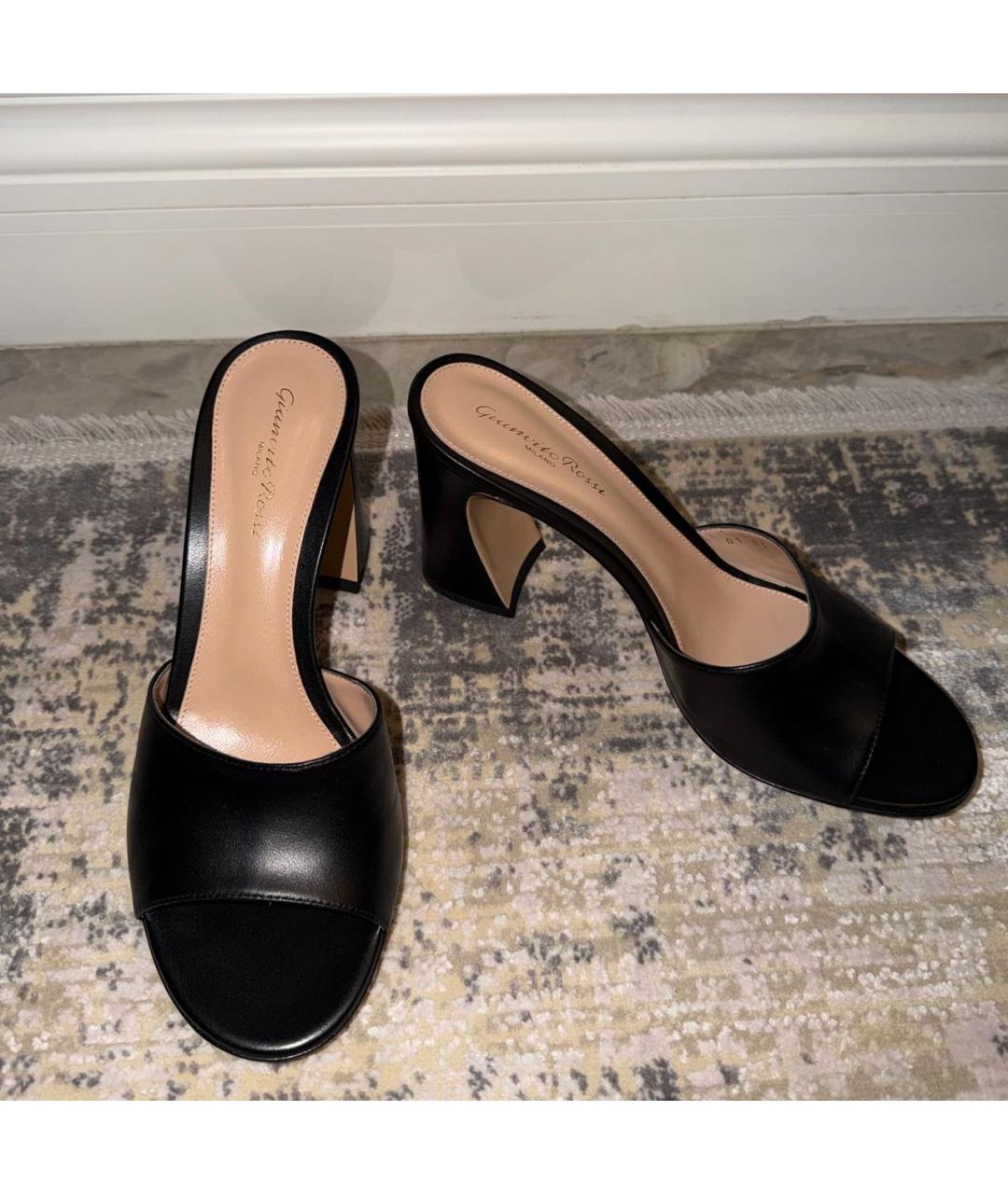 GIANVITO ROSSI Черные кожаные мюли, фото 4