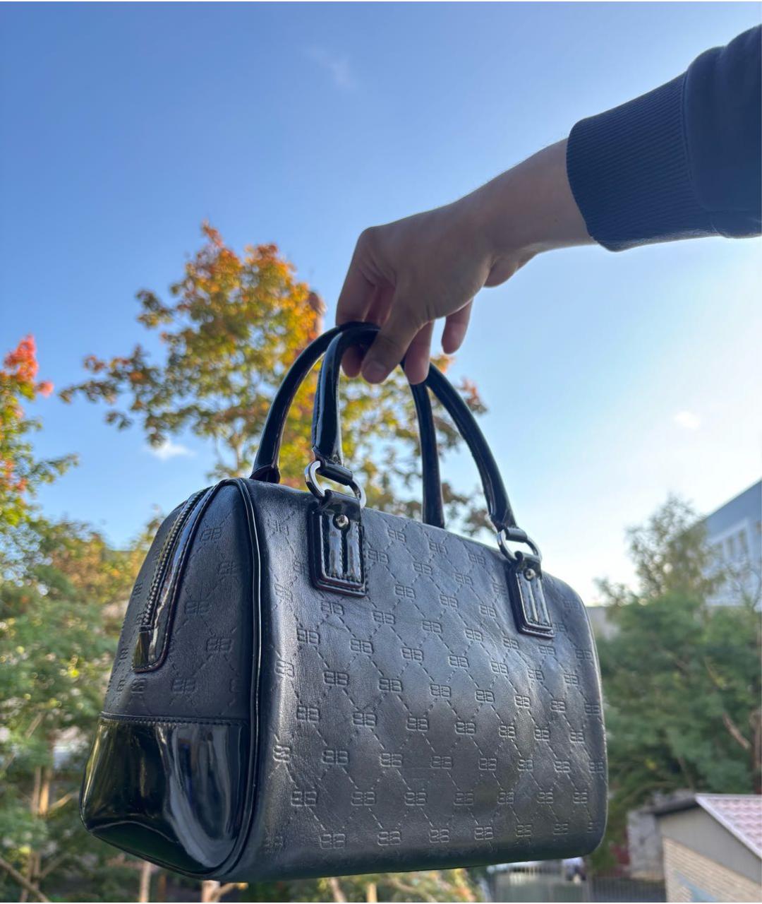 BALENCIAGA Черная кожаная сумка с короткими ручками, фото 3