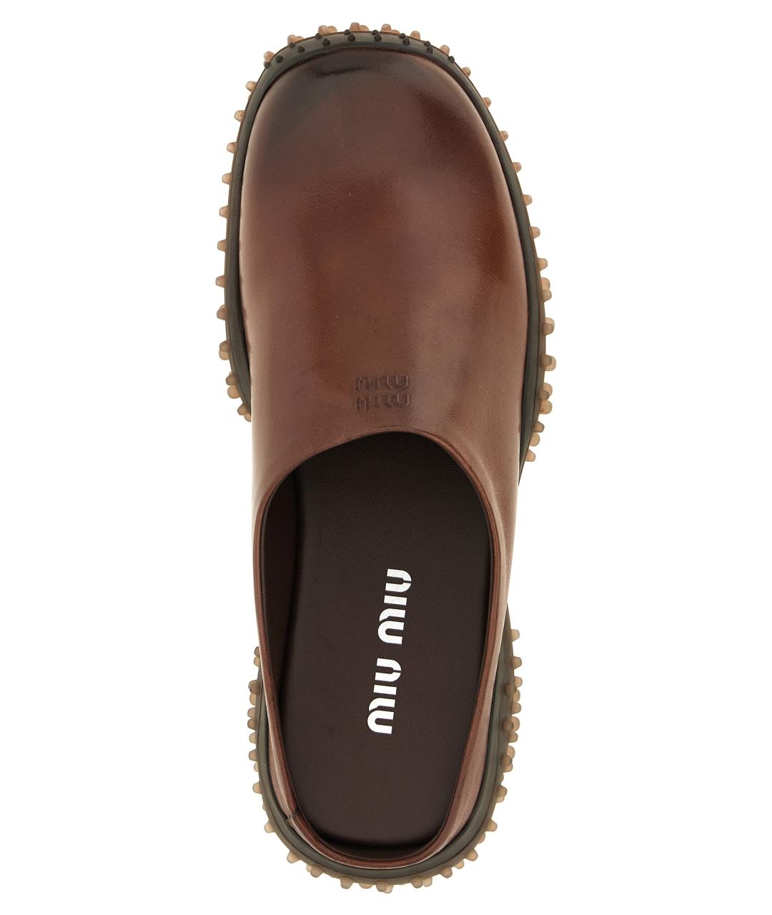 MIU MIU Коричневые кожаные сабо, фото 4