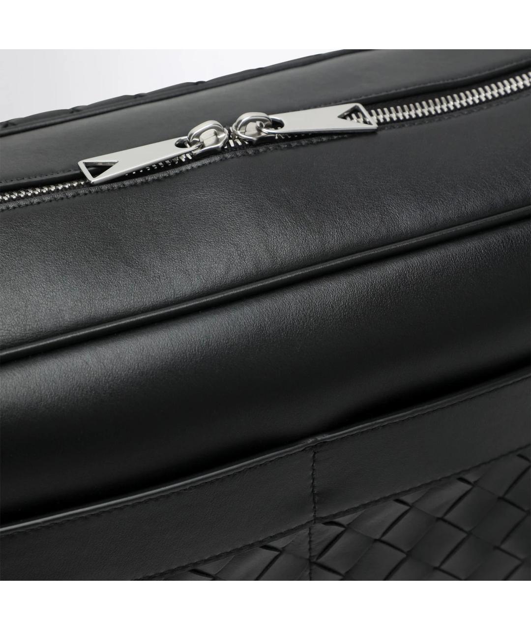 BOTTEGA VENETA Черная кожаная сумка на плечо, фото 5
