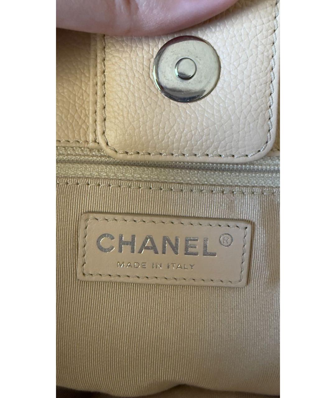 CHANEL Бежевая кожаная сумка тоут, фото 6