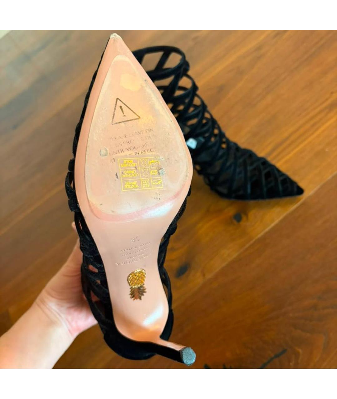 GIANVITO ROSSI Черные бархатные ботильоны, фото 4
