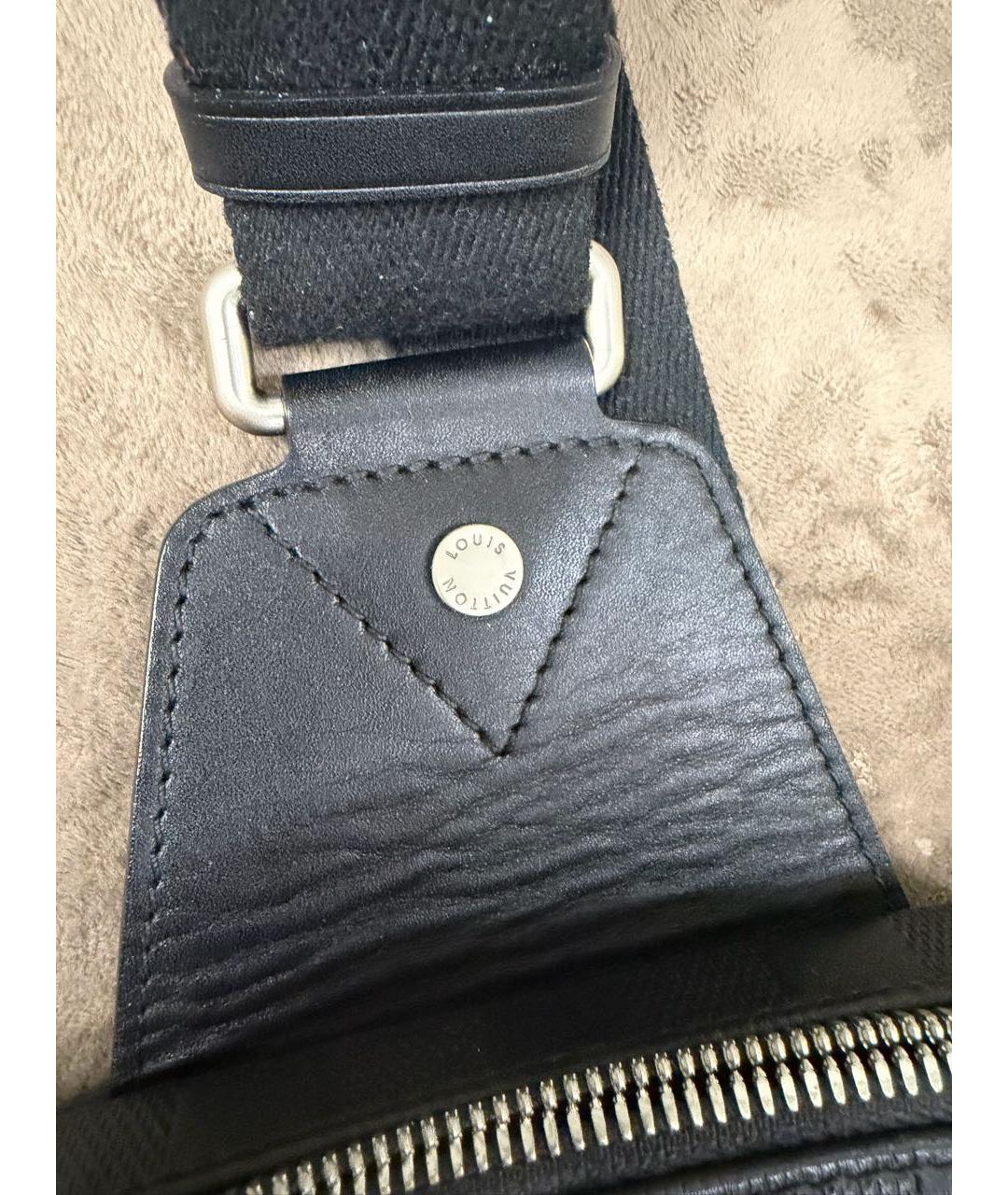 LOUIS VUITTON Черная кожаная сумка на плечо, фото 3