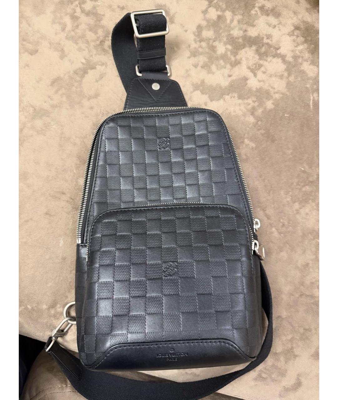 LOUIS VUITTON Черная кожаная сумка на плечо, фото 6