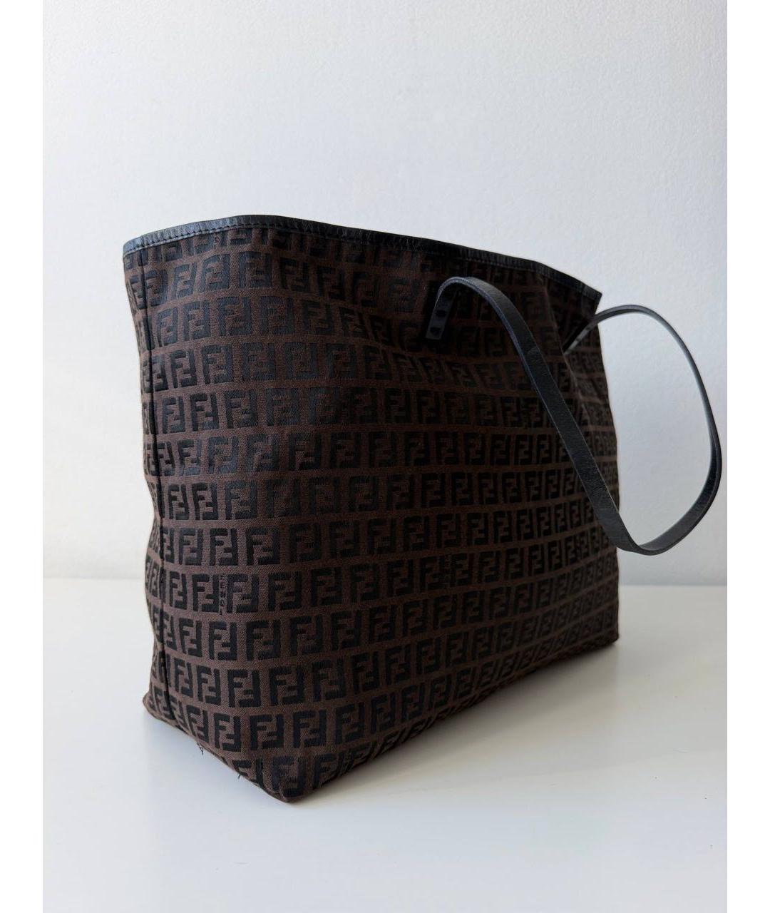 FENDI Коричневая тканевая сумка тоут, фото 2