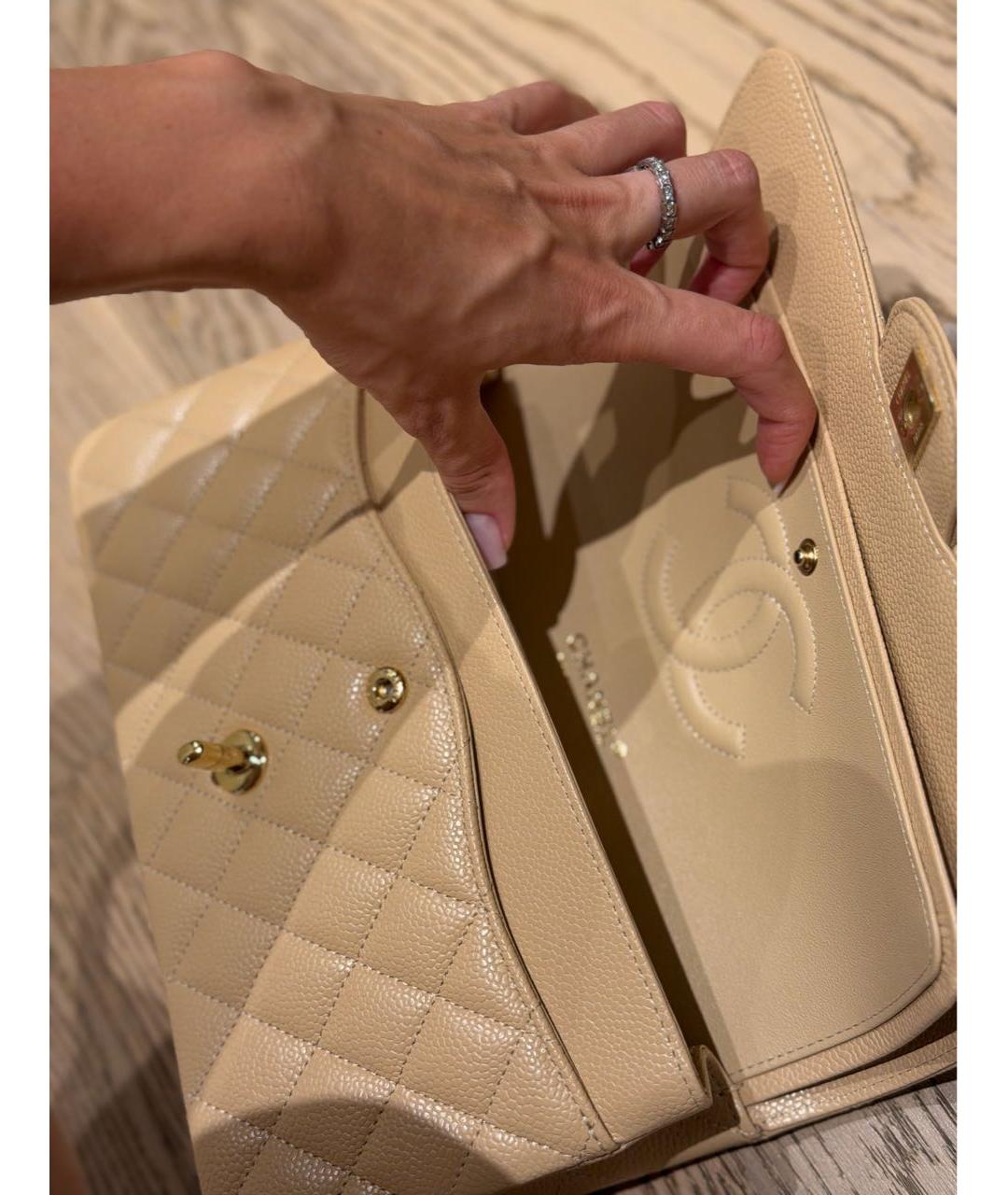 CHANEL Бежевая кожаная сумка через плечо, фото 4